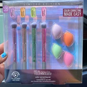 Real Techniques Color Correcting Brush/Sponge Set
